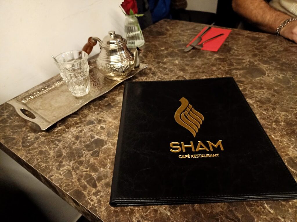 Sham – Café Restaurant