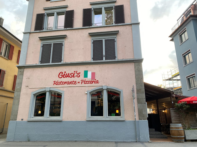 Giusi’s Ristorante Pizzeria