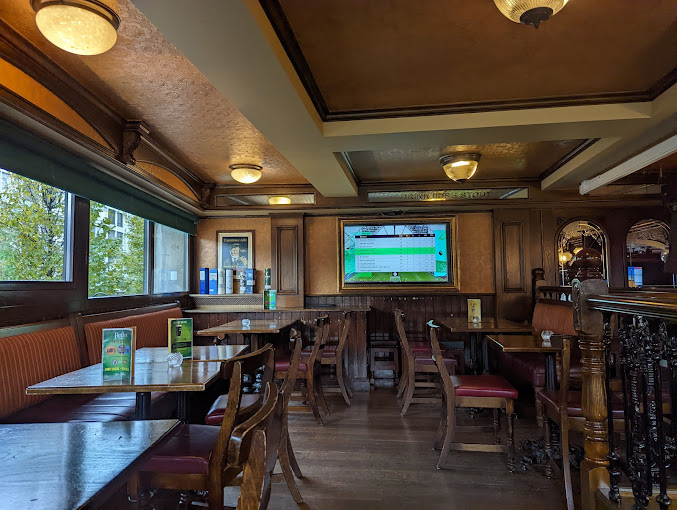 Paddy Reilly’s Irish Pub & Restaurant