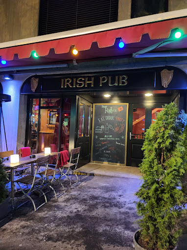 Paddy Reilly’s Irish Pub & Restaurant