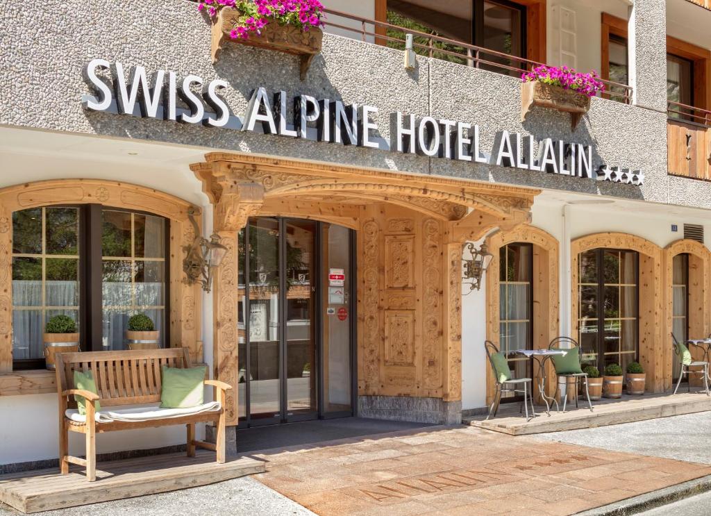 Swiss Alpine Hotel Allalin