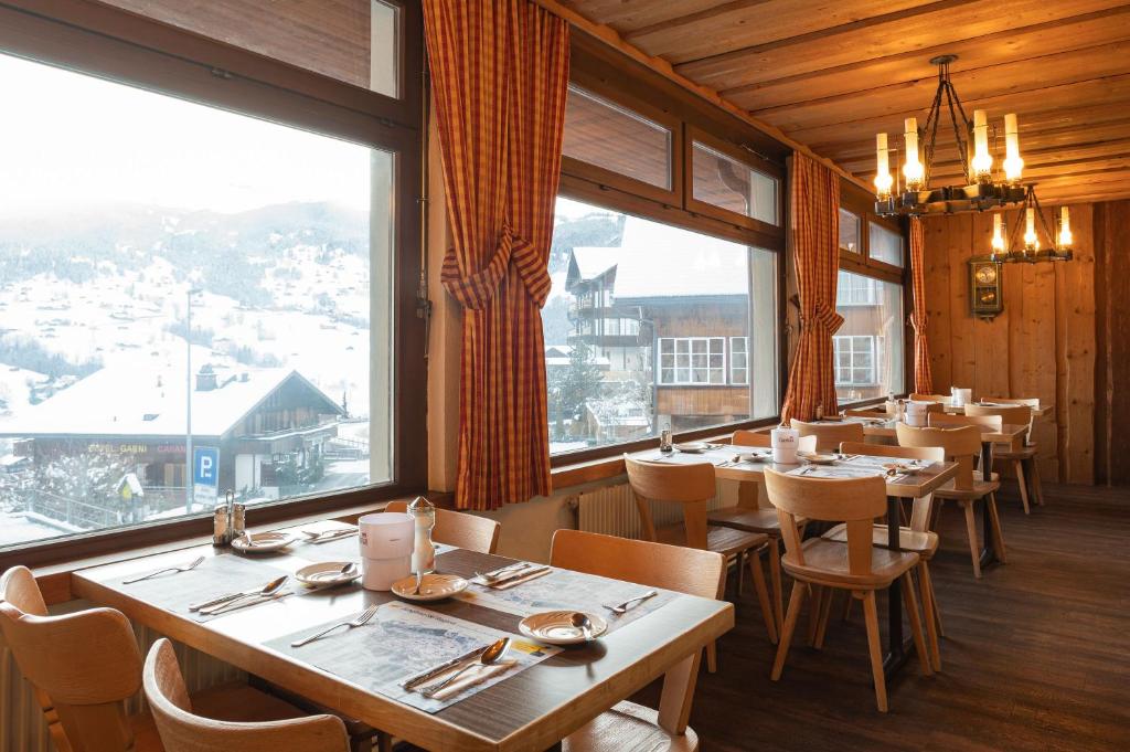 Jungfrau Lodge, Swiss Mountain Hotel