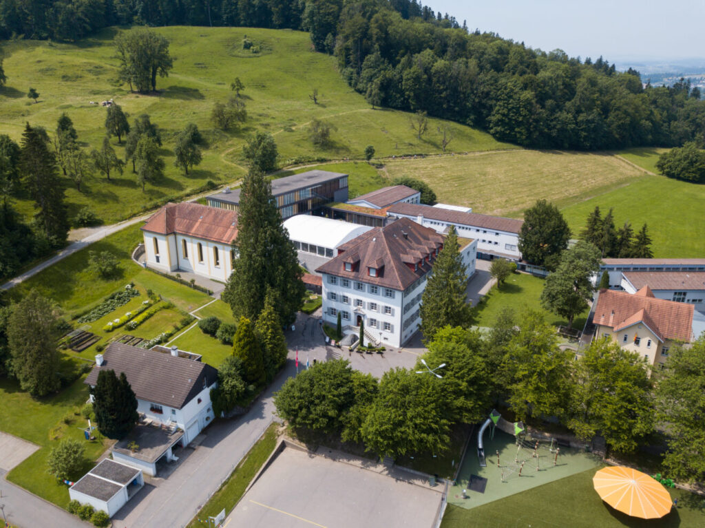 International School of Zug and Luzern