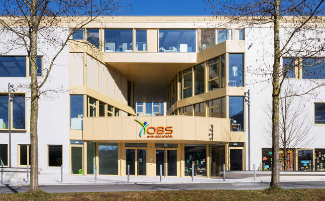 Obersee Bilingual School