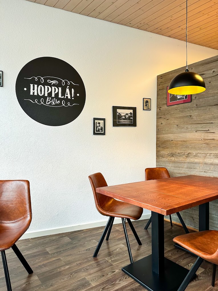 Hopplá Bistro