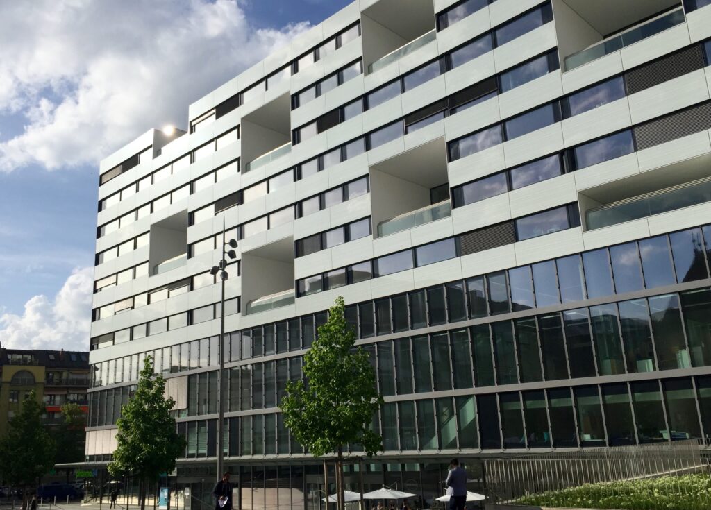 Les Hôpitaux Universitaires de Genève HUG (site Hôpital de psychiatrie Belle-Idée), Thônex