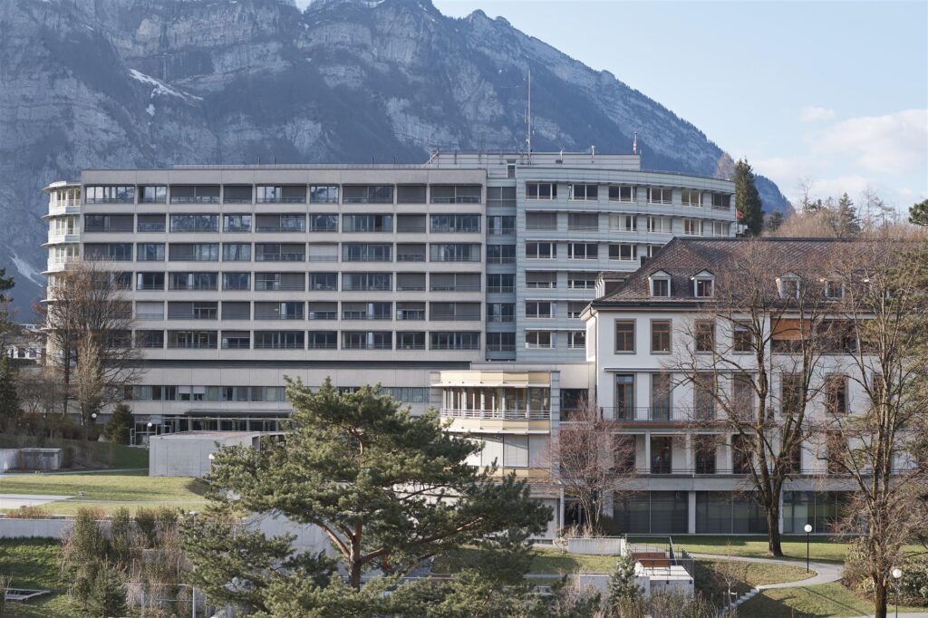 ZURZACH Care Rehaklinik Glarus – rehab