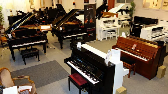 VD Centre Schmidt Pianos