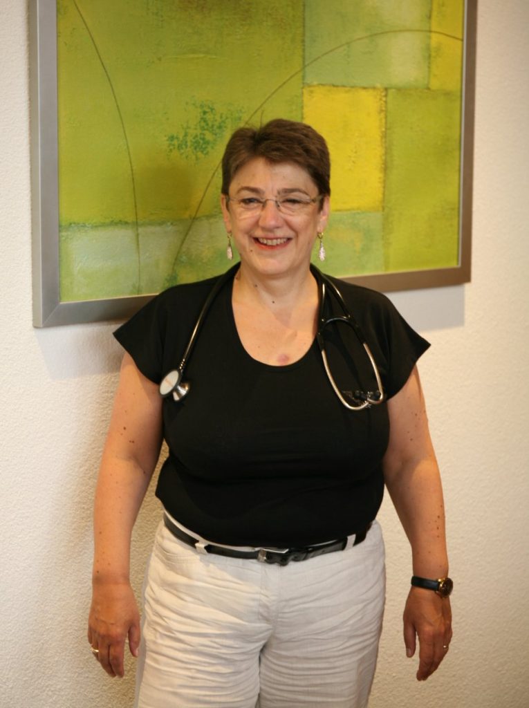 Dr. med. Julia Collecutt