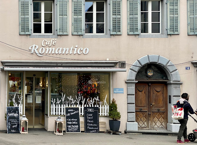 Cafe Romantico