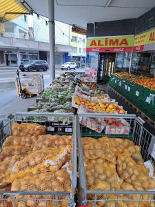 MARCHE DE CHEXBRES