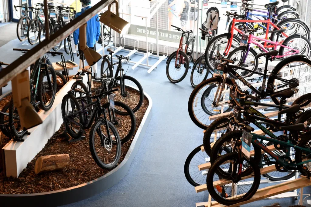 ROSE Bikes Flagship Store Meilen