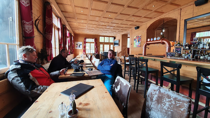 Pub & Guest House du Grand Paradis