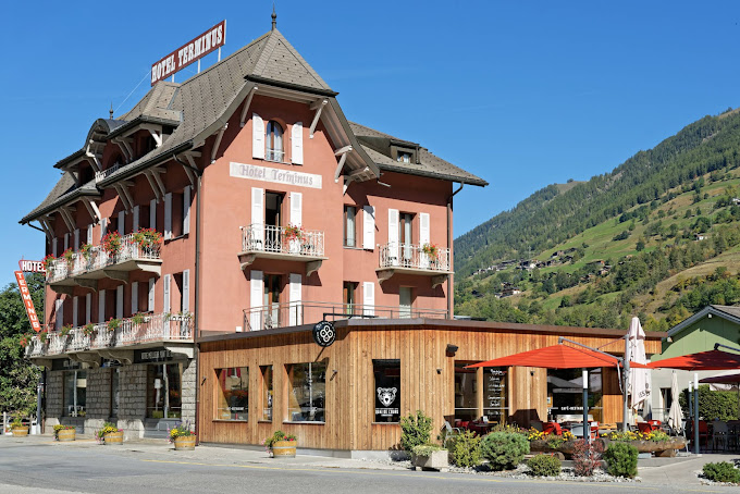 Quai de l’Ours Cafe-Restaurant