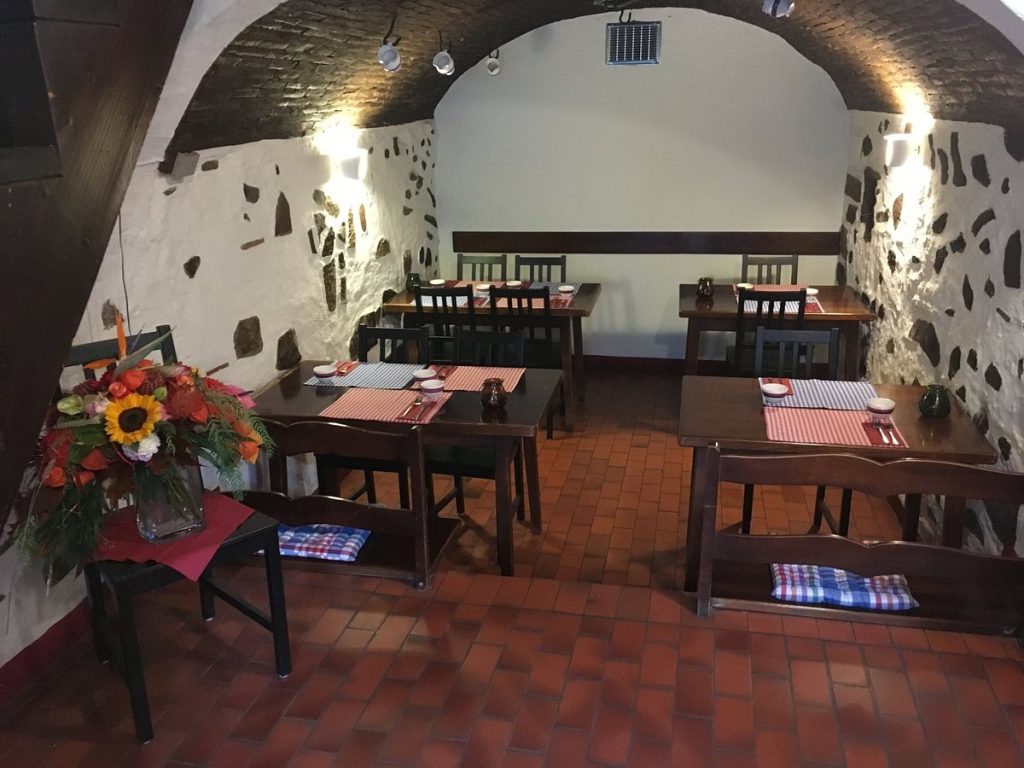 Osteria Grotto Conza