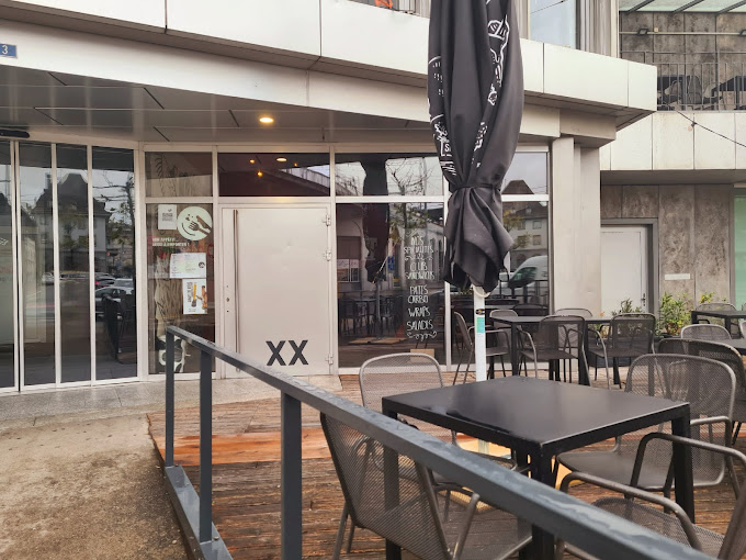 Le XXe cafe