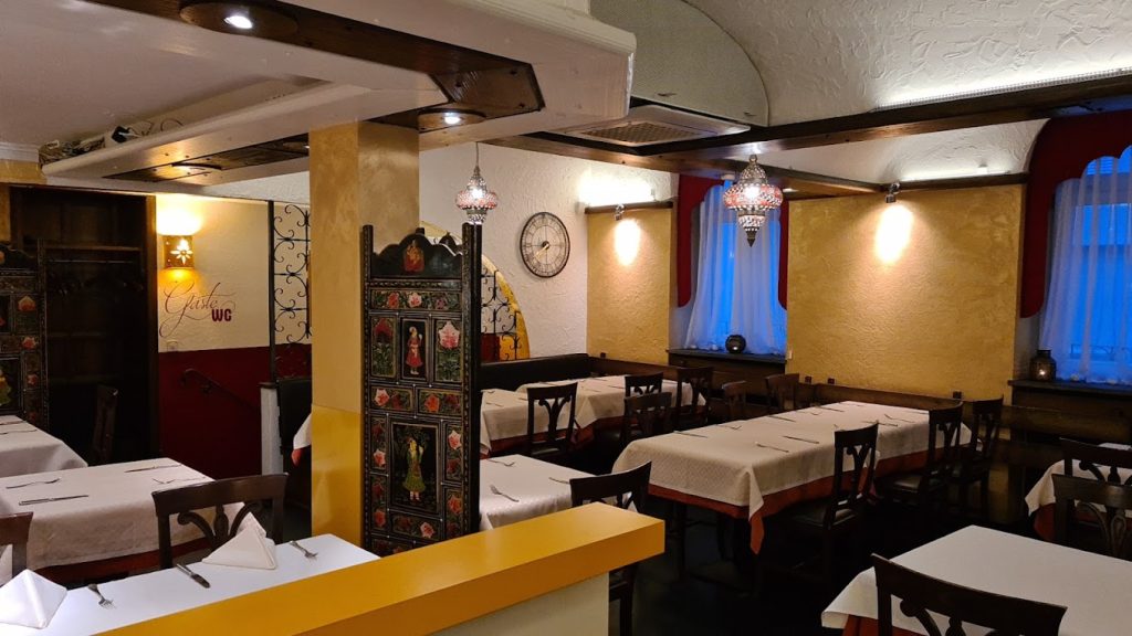 Tandoor Restaurant