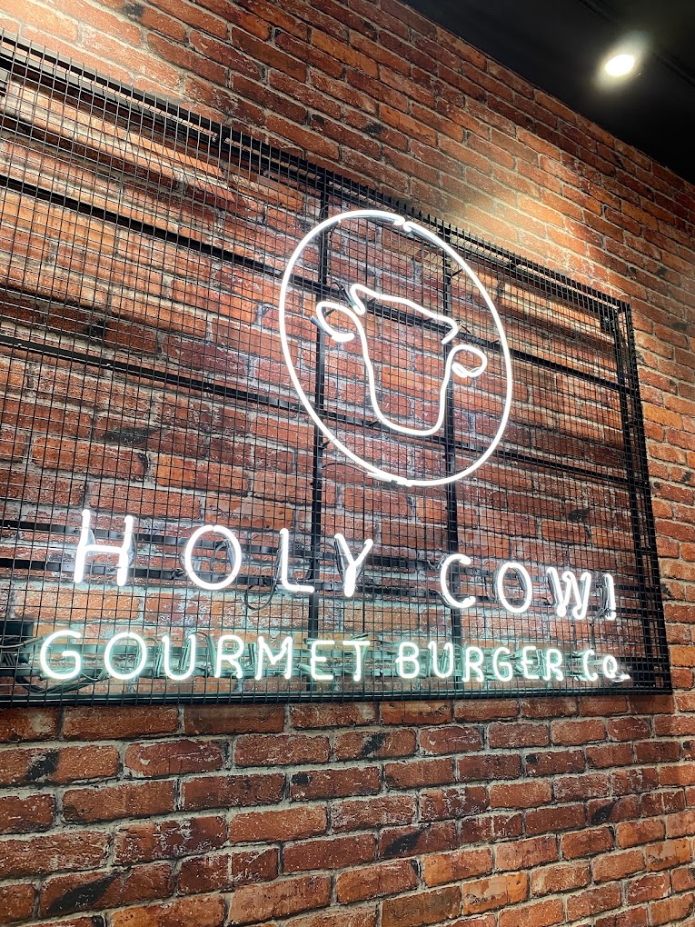 HolyCow! Gourmet Burger Co. GRANCIA