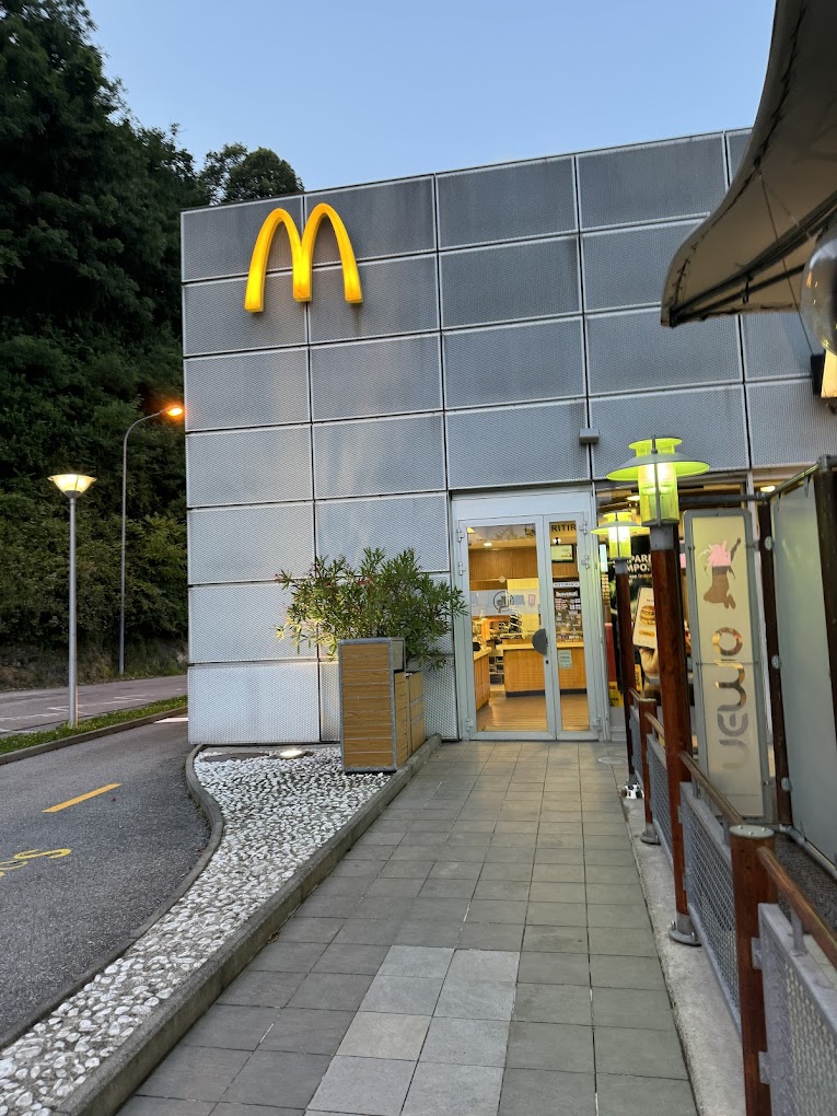 McDonald’s Restaurant