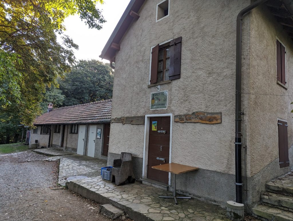 Grotto Alpe di Brusino